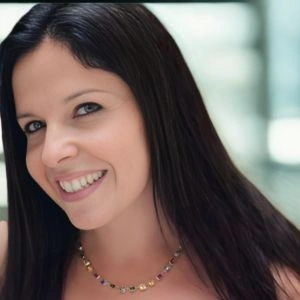 Caroline - Senior recruitment Client consultant - International at Fox and cubs nanny agency